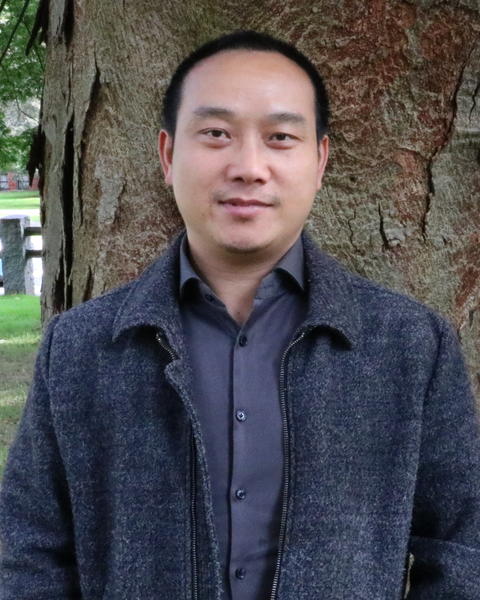 Liang Emlyn Yang
